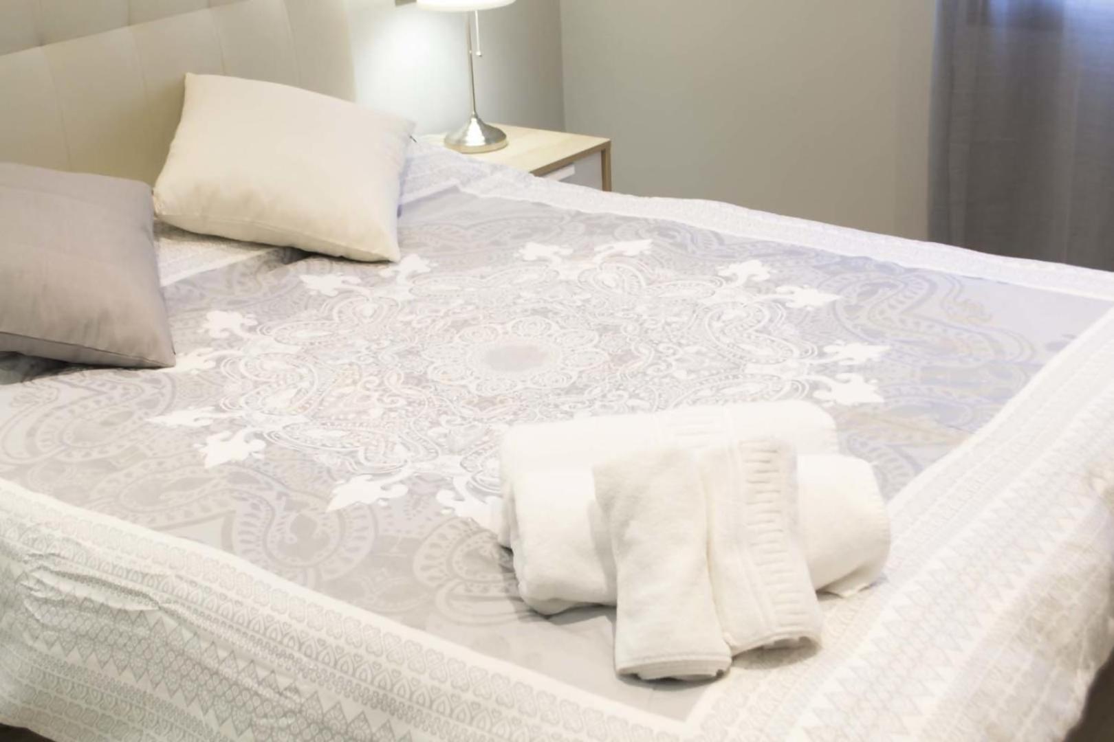 Apartamenticos Plaza Las Armas Zaragoza Eksteriør billede